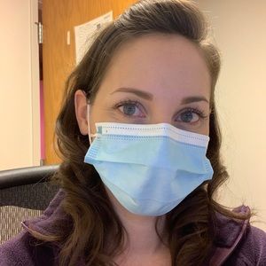 Meet your Posher, Leah